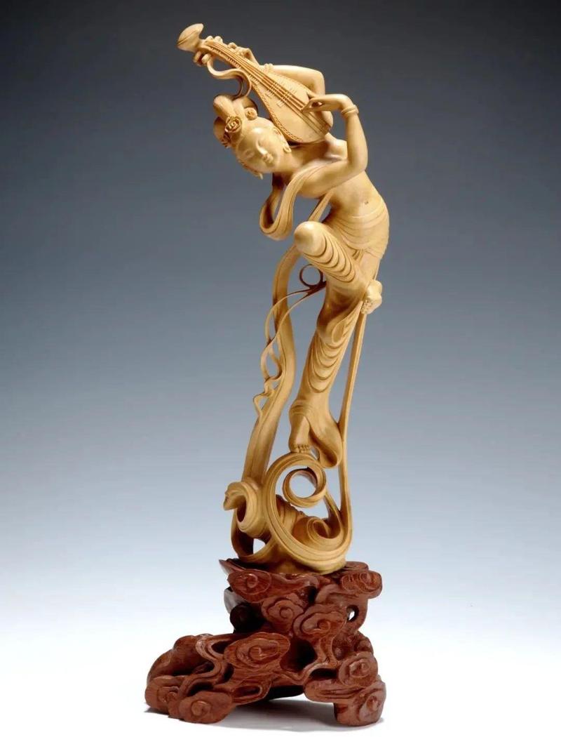 工藝美術品云集，萬件珍品免費鑒賞與專業鑒定服務