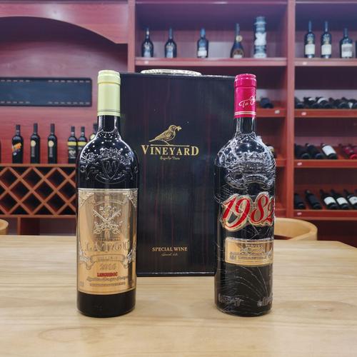 8成交60盒濟(jì)南榮千進(jìn)出口有限公司榮千酒業(yè)|7年 |主營產(chǎn)品:"白酒""